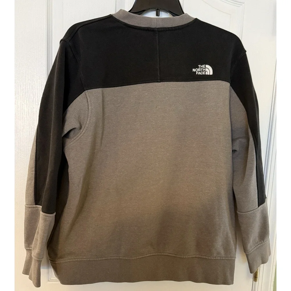 The North Face Gray Black Crew Neck Long Sleeves Pullover‎ Sweatshirt Men's XL